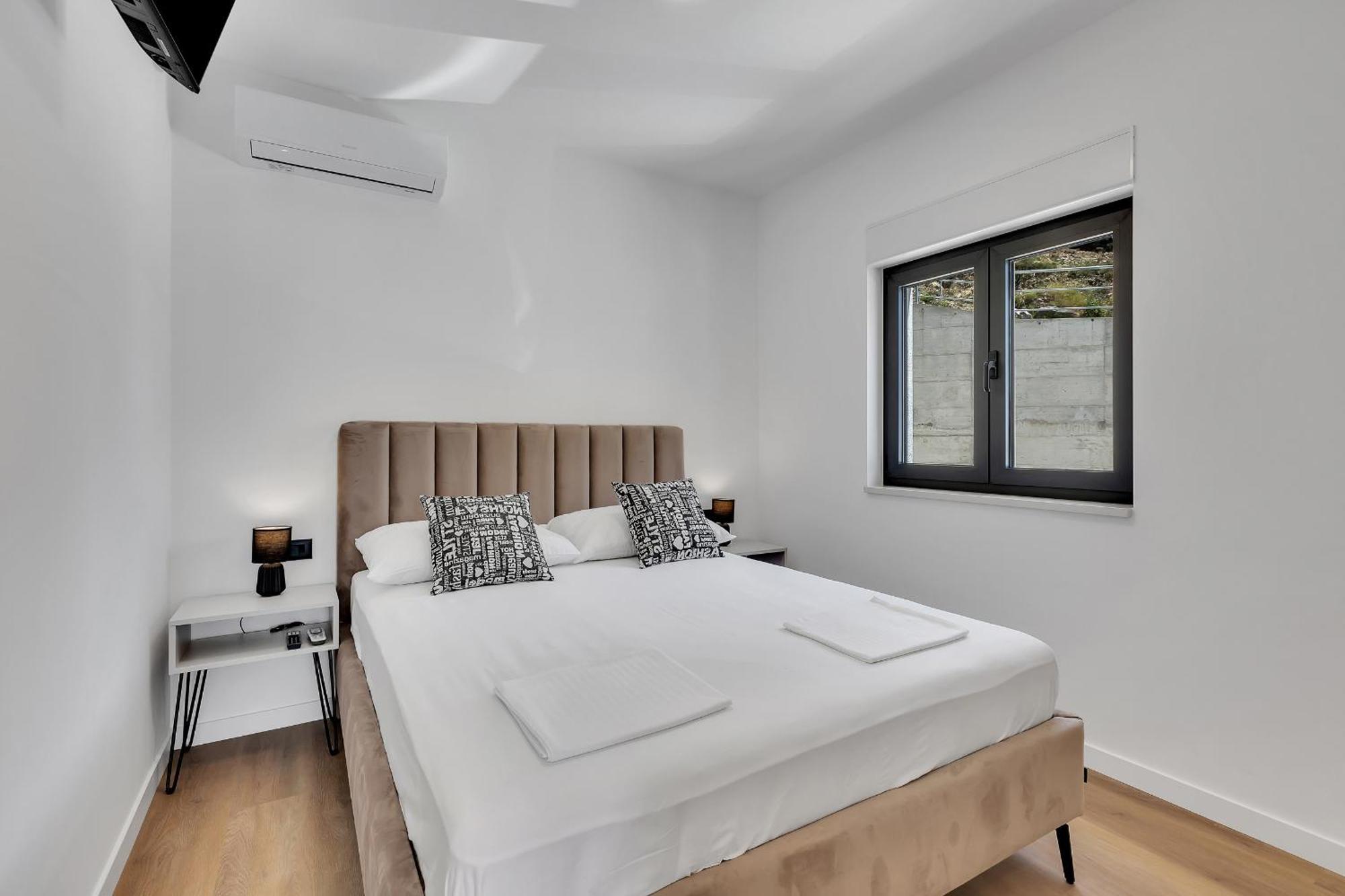 Villa Lito - Only 50M From Sea! - Makarska Exklusiv Brela Exteriör bild